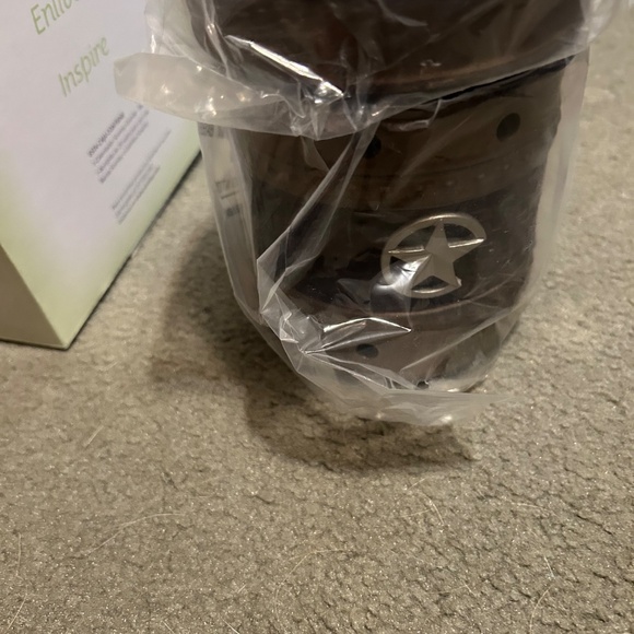 Retired Scentsy Marshall Full size Warmer 2010 - Picture 3 of 8